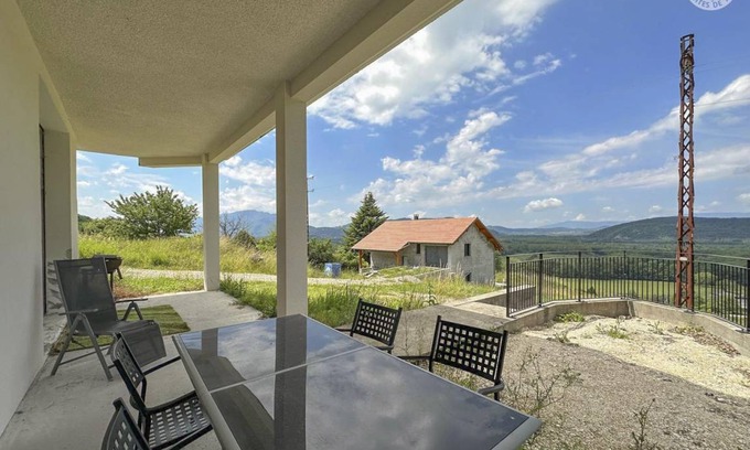 Chindrieux House | 71 m² Gîte ∙ 2 bedrooms ∙ 4 guests