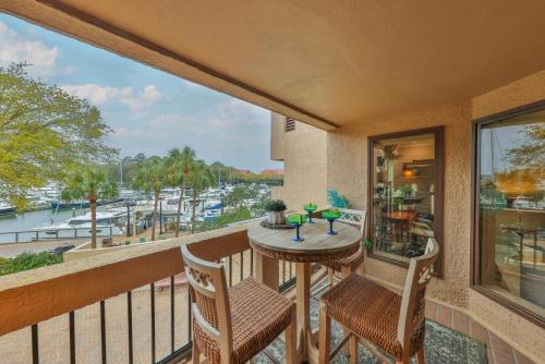 Shelter Cove House | 7104 Harbourside 1