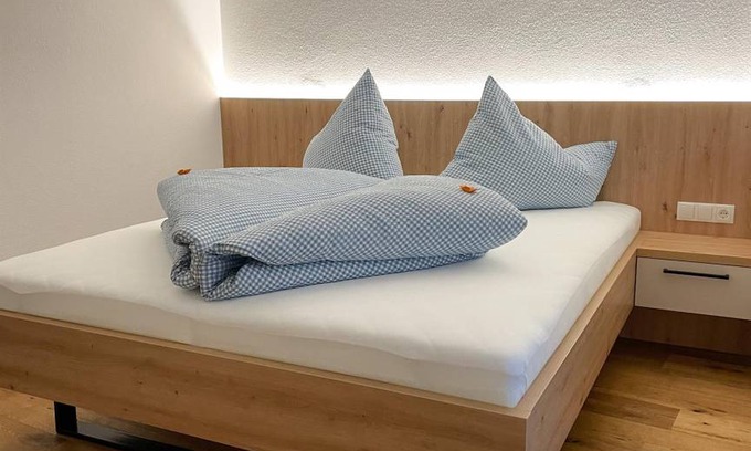 Oetztal-Bahnhof Apartment | 75 m² Apartment ∙ 2 bedrooms ∙ 4 guests