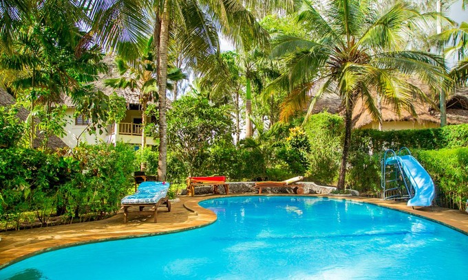Diani Beach Villa | 75 m² Villa ∙ 3 bedrooms ∙ 6 guests