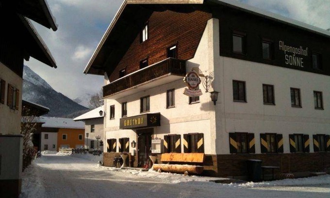 Forchach House | 750 m² House ∙ 16 bedrooms ∙ 40 guests
