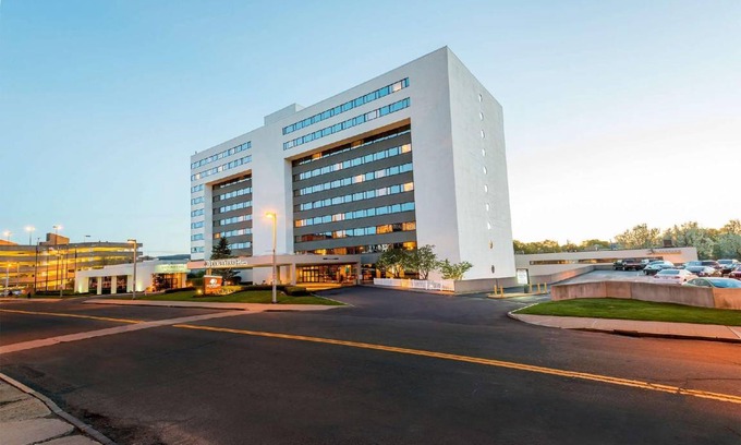 Binghamton Hotel | 77 m² Hotel ∙ 2 bedrooms ∙ 127 guests
