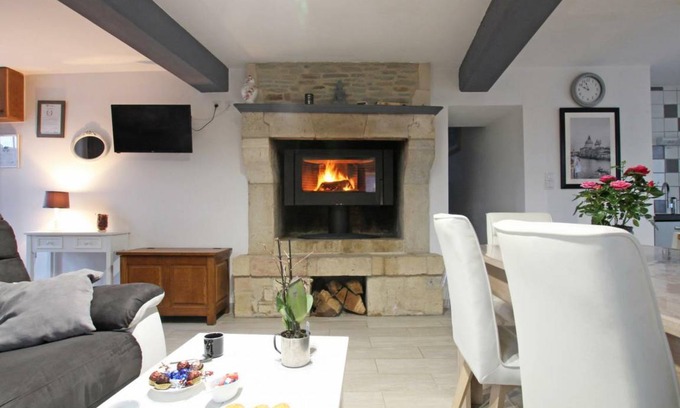 Montaigu-la-Brisette Cottage | 79 m² Cabin ∙ 2 bedrooms ∙ 5 guests