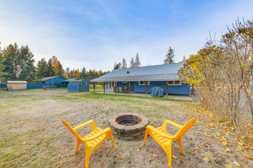 Moyie Springs House | 8 Mi to Bonners Ferry Quiet Getaway with Patio