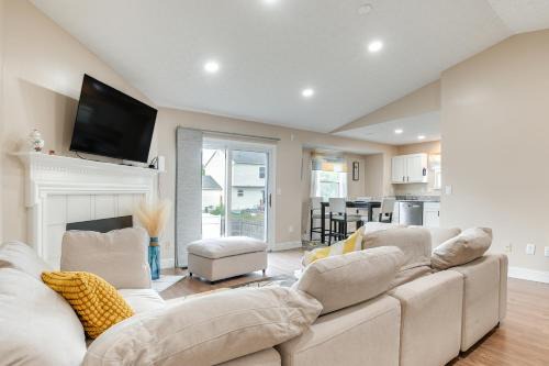Columbus House | 8 Mi to Downtown Pet-Friendly Columbus Home