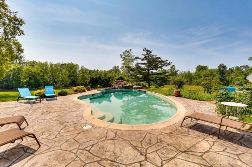 Limekiln House | 8 Mi to Reading Spacious Farmhouse Retreat!