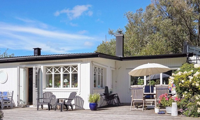 Fagerfjall House | 8 person holiday home in FAGERFJÄLL/RÖNNÄNG