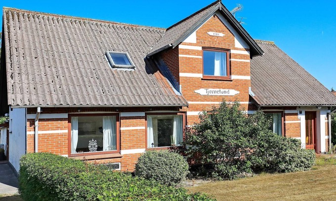 Tversted House | 8 person holiday home in Bindslev-By Traum