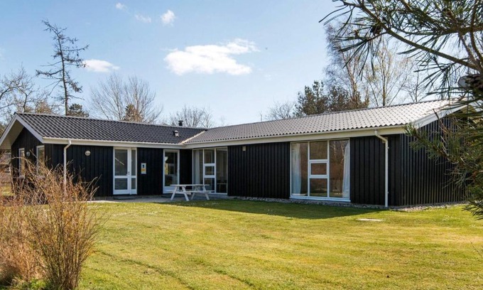 Vibæk Strand House | 8 person holiday home in Ebeltoft-By Traum