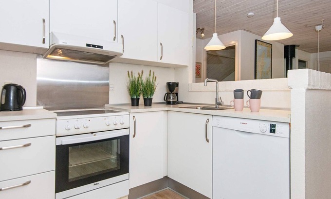 Bork Havn House | 8 person holiday home in Hemmet
