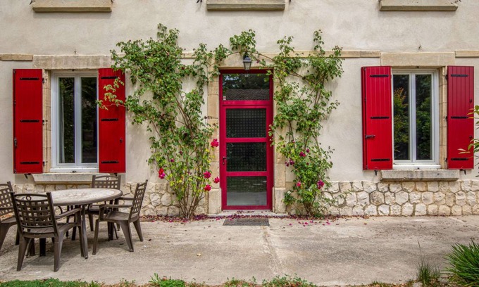 Avignon Apartment | 80 m² Apartment ∙ 1 bedroom ∙ 4 guests