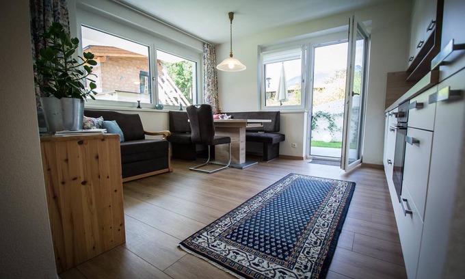 Buchau Apartment | 80 m² Apartment ∙ 2 bedrooms ∙ 4 guests