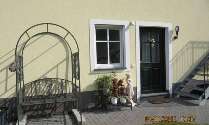 Kluesserath Apartment | 80 m² Apartment ∙ 1 bedroom ∙ 2 guests