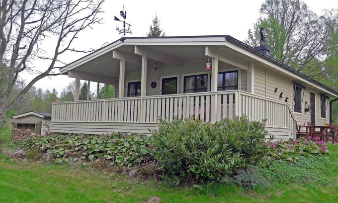 Hjo House | 80 m² House ∙ 2 bedrooms ∙ 6 guests