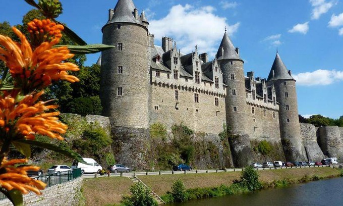 Josselin House | 80 m² House ∙ 2 bedrooms ∙ 5 guests
