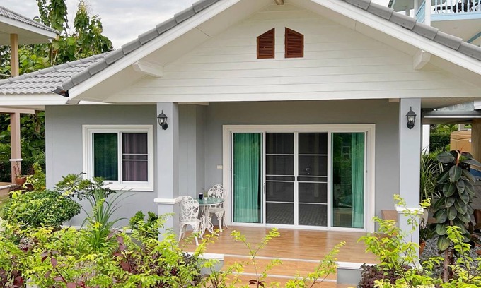 Rayong House | 80 m² House ∙ 2 bedrooms ∙ 3 guests
