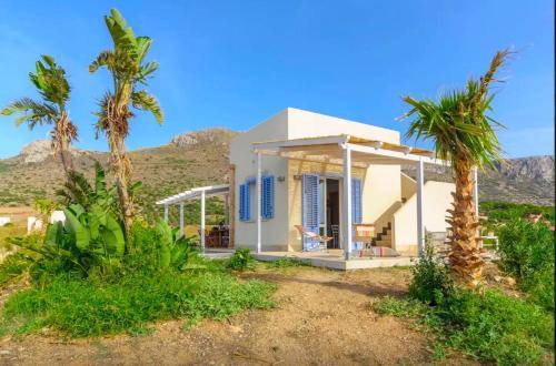 Favignana House | 80 m² House ∙ 3 bedrooms ∙ 7 guests