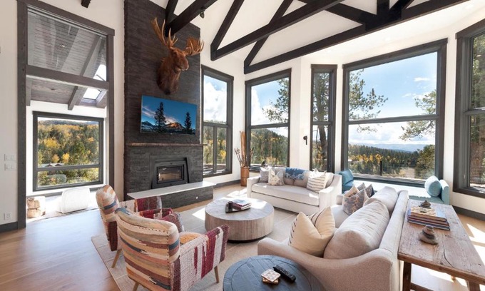Columbine Lake House | 83 Ridge Road