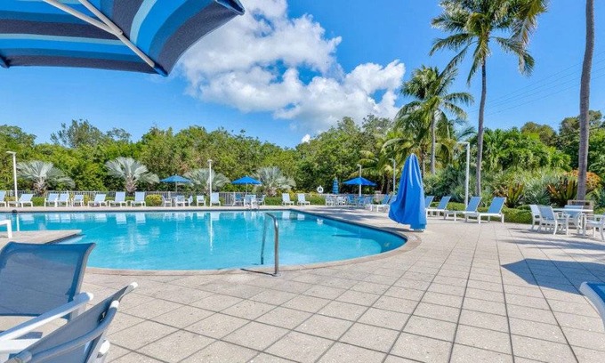 Blue Waters Condo | 85 m² Condo ∙ 2 bedrooms ∙ 6 guests
