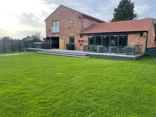 Desborough House | 85A Braybrooke Road