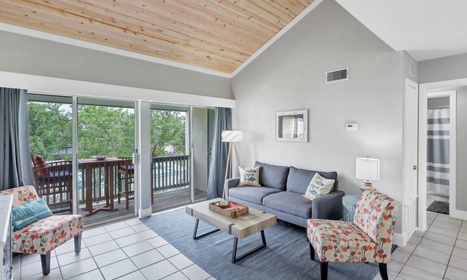 Sailhouse Condo | 86 m² Condo ∙ 2 bedrooms ∙ 6 guests