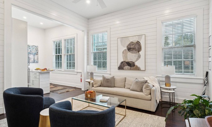 Downtown Charleston House | 8B at Saint Philip Square, One Block to King, Spacious Group and Family Favorite