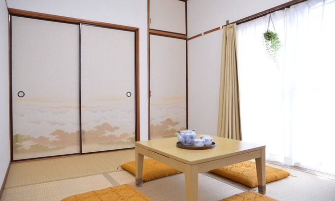 Minamikoiwa Apartment | 9 minutes on foot Calming and healing space Ja - Green House 101 / Edogawa-ku Tokyo