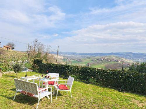 San Martino Alfieri Apartment | 90 m² Apartment ∙ 1 bedroom ∙ 4 guests