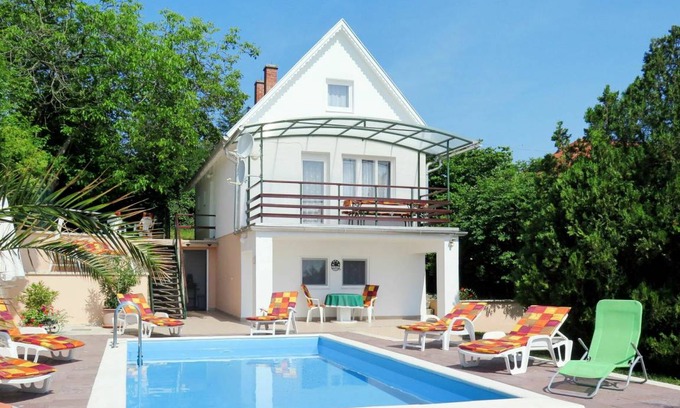 Balatonalmadi Other | 90 m² Accommodation ∙ 4 bedrooms ∙ 8 guests