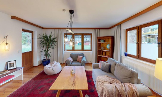 Oetztal-Bahnhof Apartment | 90 m² Apartment ∙ 3 bedrooms ∙ 6 guests