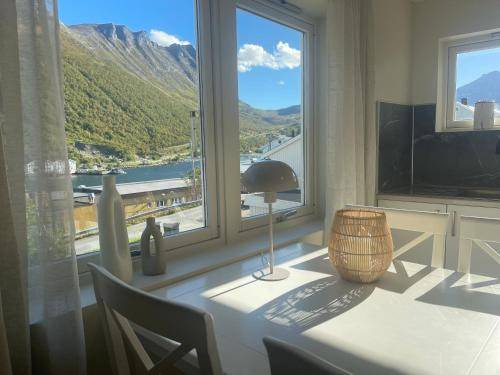 Botnhamn Apartment | 90 m² Apartment ∙ 2 bedrooms ∙ 3 guests