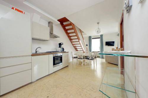 Rione XIV Borgo Apartment | 92 m² Apartment ∙ 2 bedrooms ∙ 6 guests