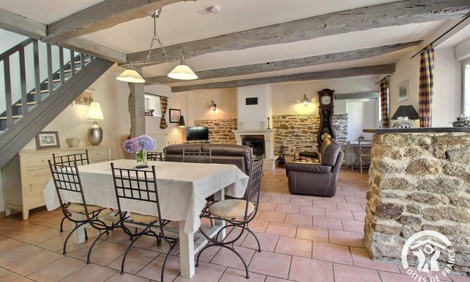 Trevron House | 92 m² Gîte ∙ 3 bedrooms ∙ 6 guests