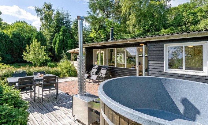 Logstrup House | 92 m² House ∙ 1 bedroom ∙ 7 guests