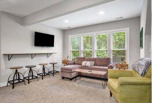 North Chesterfield House | 93 m² House ∙ 3 bedrooms ∙ 8 guests