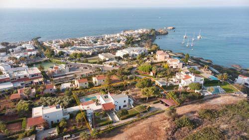 Anissaras Resort | 94 m² Resort ∙ 2 bedrooms ∙ 5 guests