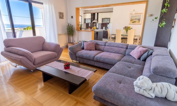 Klis Apartment | 95 m² Apartment ∙ 3 bedrooms ∙ 5 guests