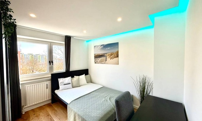 Ramersdorf - Perlach Resort | 95 m² Private room ∙ 1 bedroom ∙ 1 guest
