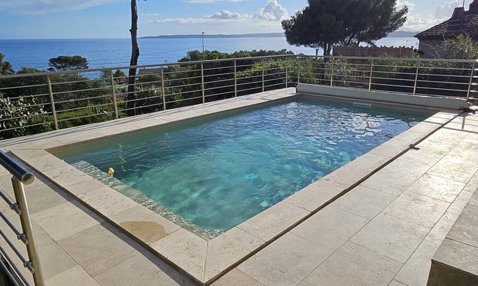 Les Issambres Villa | 98 m² Villa ∙ 3 bedrooms ∙ 6 guests