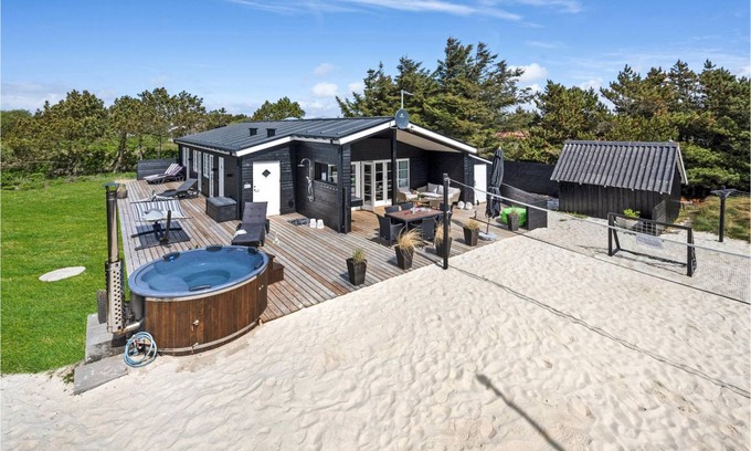 Bjerregaard House | 98 m² House ∙ 3 bedrooms ∙ 6 guests