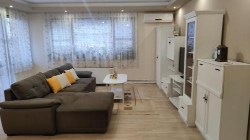 Nessebar Old Town Apartment | Aпартамент Жужа