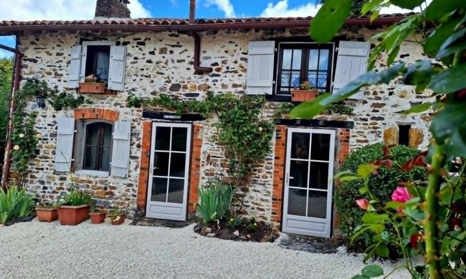 Bussiere-Poitevine House | A beautifully restored barn with private wood fired hot tub . Bussiere Poitevine