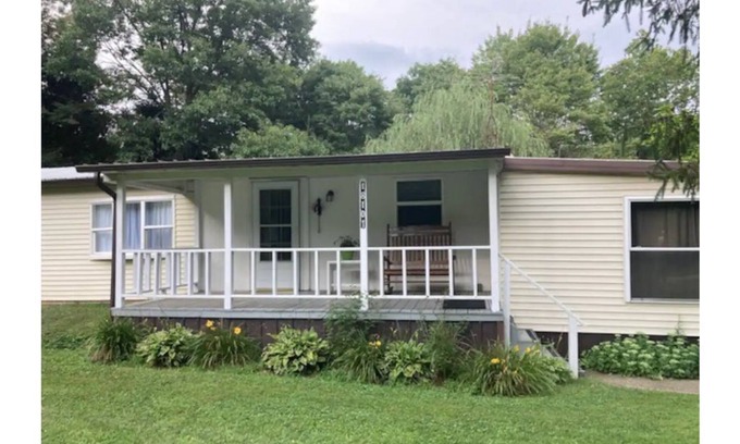 Nashport House | A Bit of Country Living Close to Town