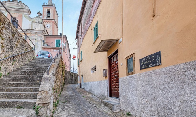 Caramagna Ligure Apartment | A Ca De Serafina E Antonio, Imperia, Italy