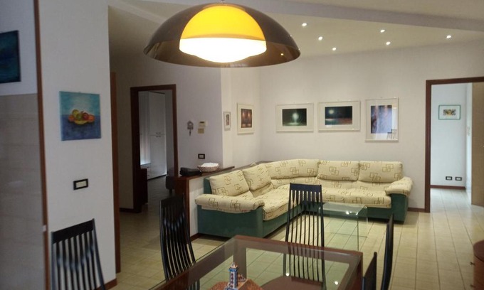 Ripe Apartment | A CASA DI CRISTINA