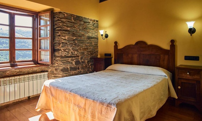 Santa Eulalia de Oscos House | A Casoa