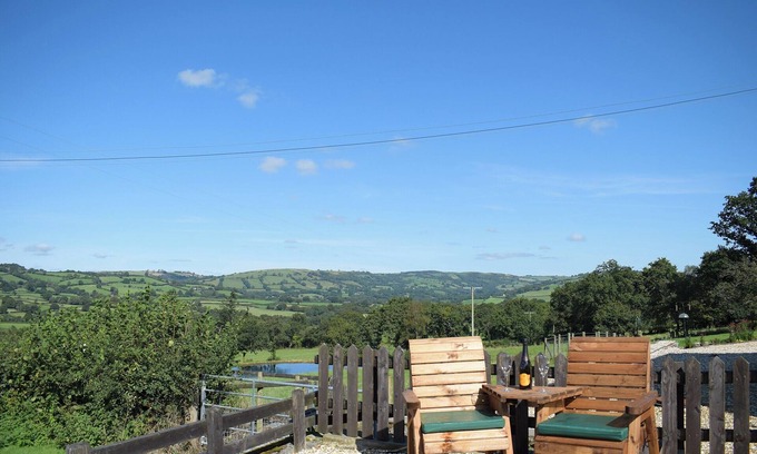 Llandeilo Cottage | A charming countryside cottage break.