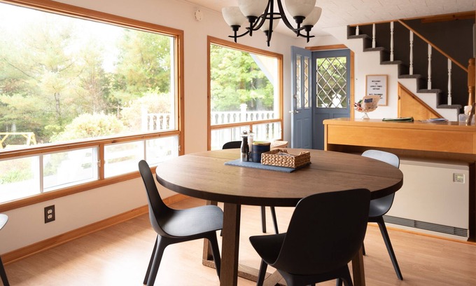 Chester Cottage | A Chester Lakeside Retreat