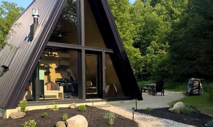 Peebles House | A Delightful A-Frame on 20-Acres with Hiking Trails, Hot Tub, Wifi, and More
