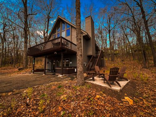 Nellysford Ski Chalet | A-Frame @ WTG Resort w/Hot Tub
